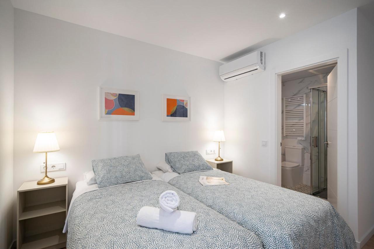Room Plaza Espana Madri Exterior foto